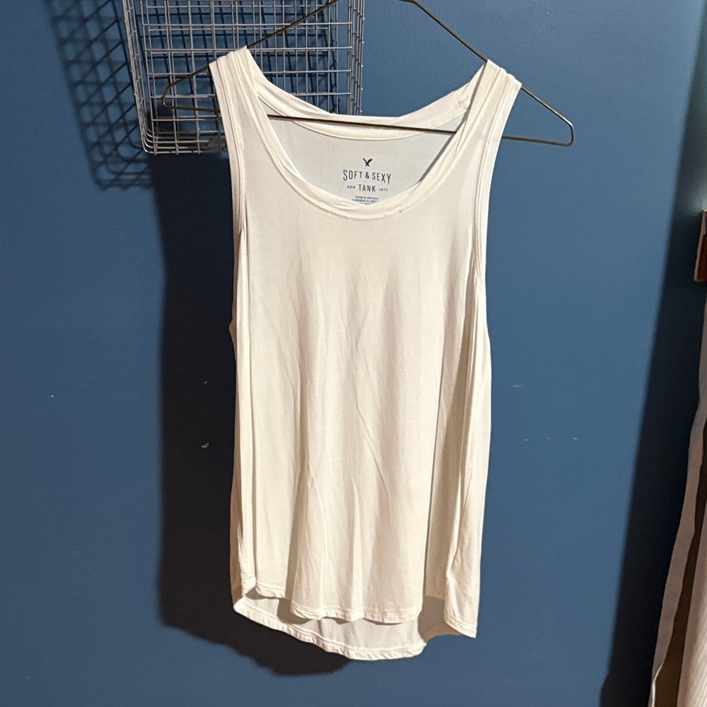 American Eagle Outfitters Soft & Sexy Cream Tank Top